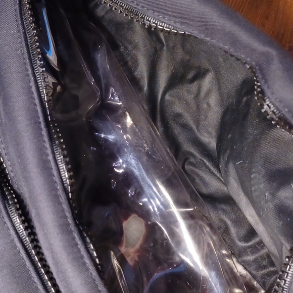 Chanel  Allure  Homme  toiletry bag - Picture 10 of 16